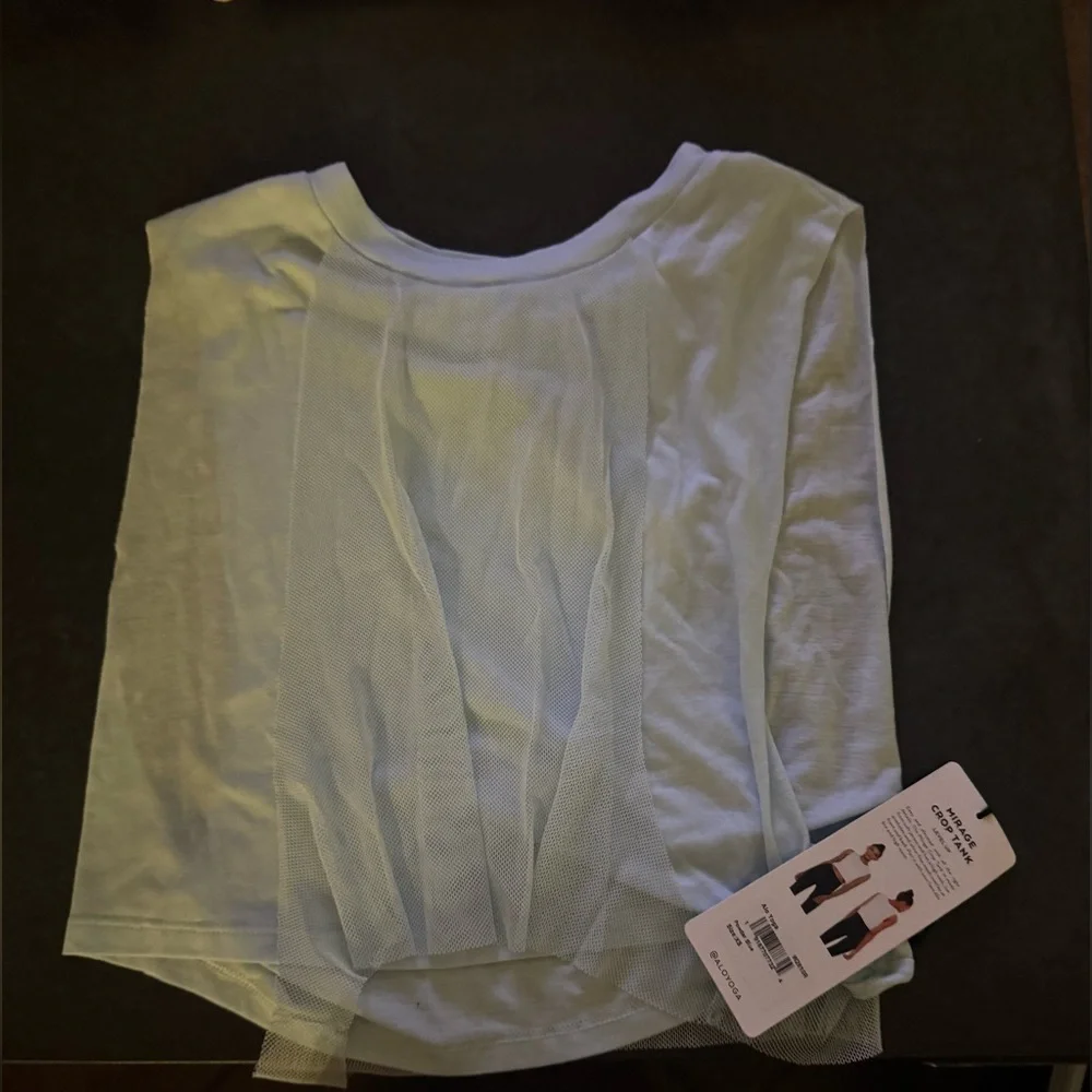 NWT Alo Yoga Mirage Crop Tank